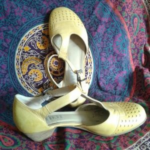 Anthropologie Fidji Yellow Leather Shoes